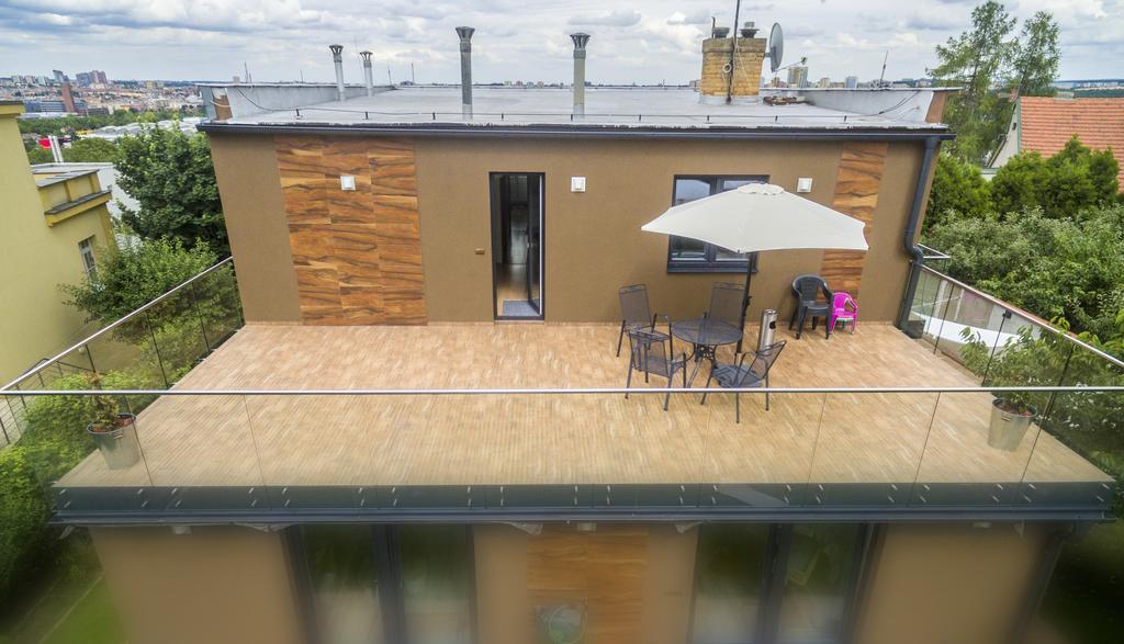 Apartment Pod Sychrovem Прага Экстерьер фото